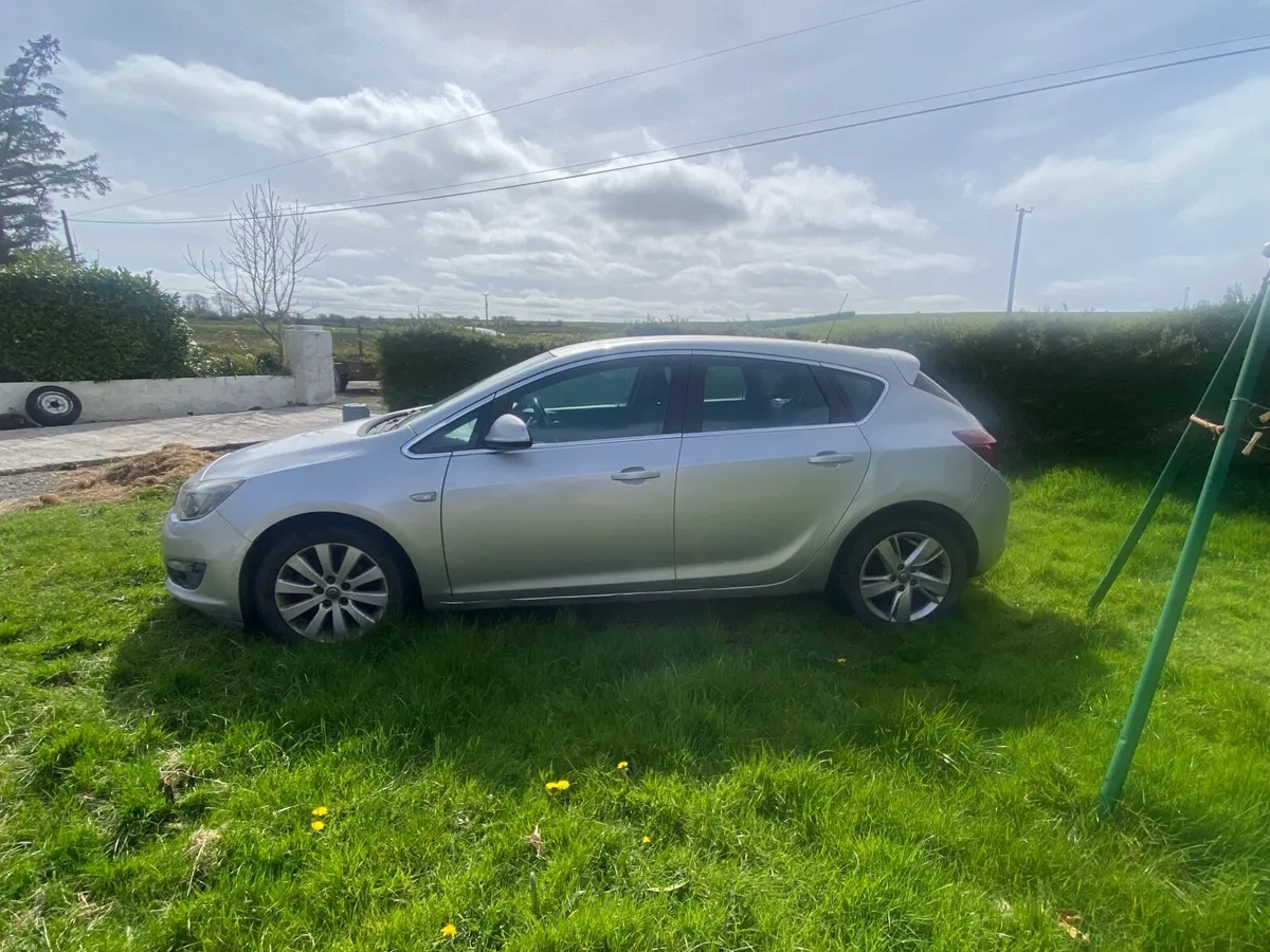 Vauxhall Astra 2013 - Image 3