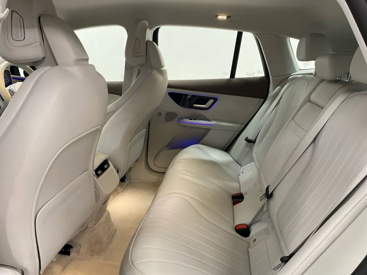 Mercedes-Benz EQE EQE 300 SUV Electric Art Exterio - Image 4