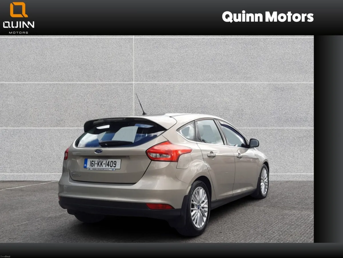 Ford Focus ZETEC 5DR 1.5 TD 95PS 6SPEED 4DR - Image 4