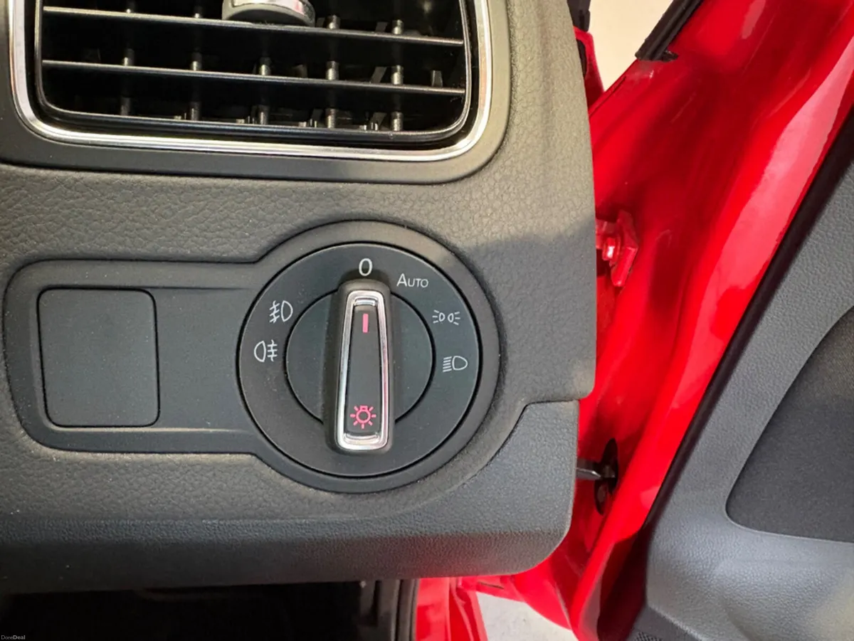 Volkswagen Polo LOW KMs - NEW NCT - MINT CONDITION - Image 4