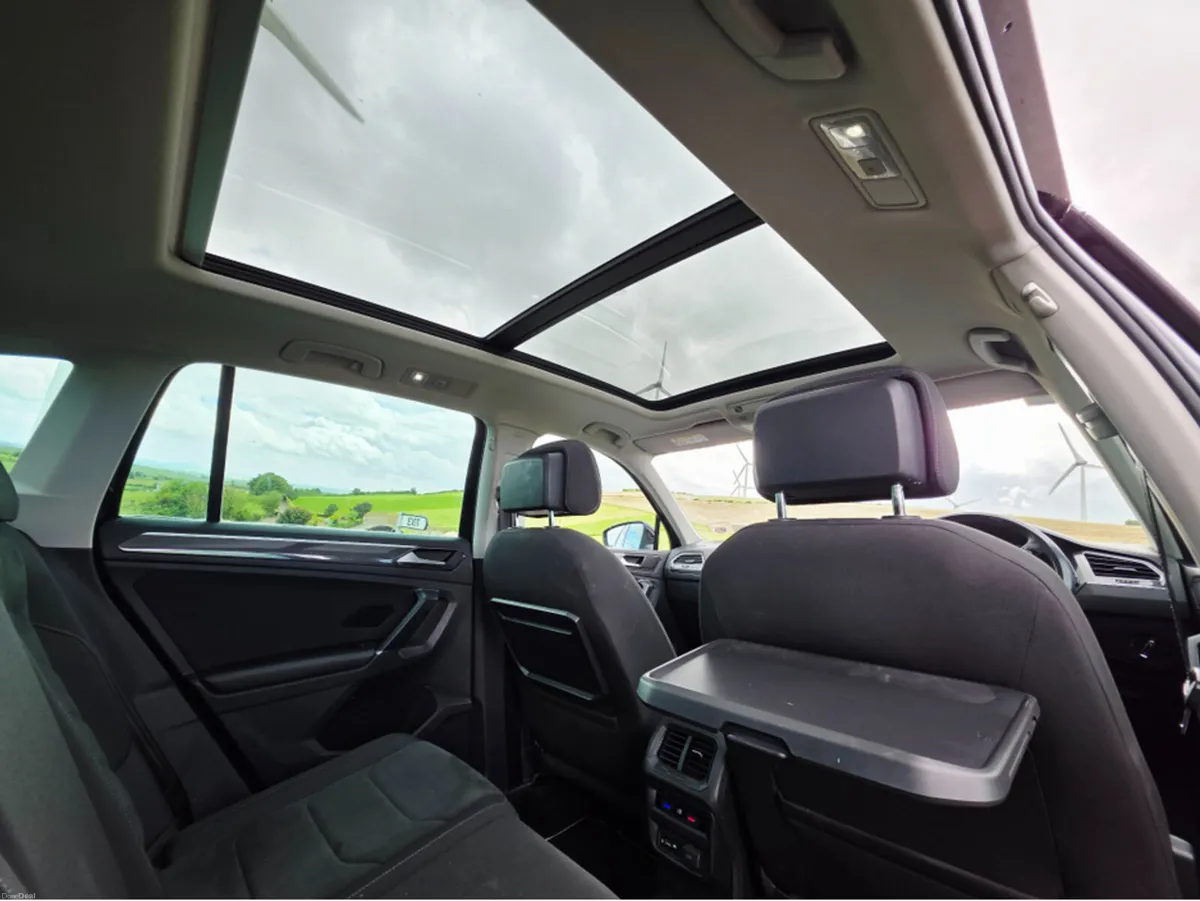 Volkswagen Tiguan R-LINE 2.0 TDI 150HP M MANUAL 6S - Image 2