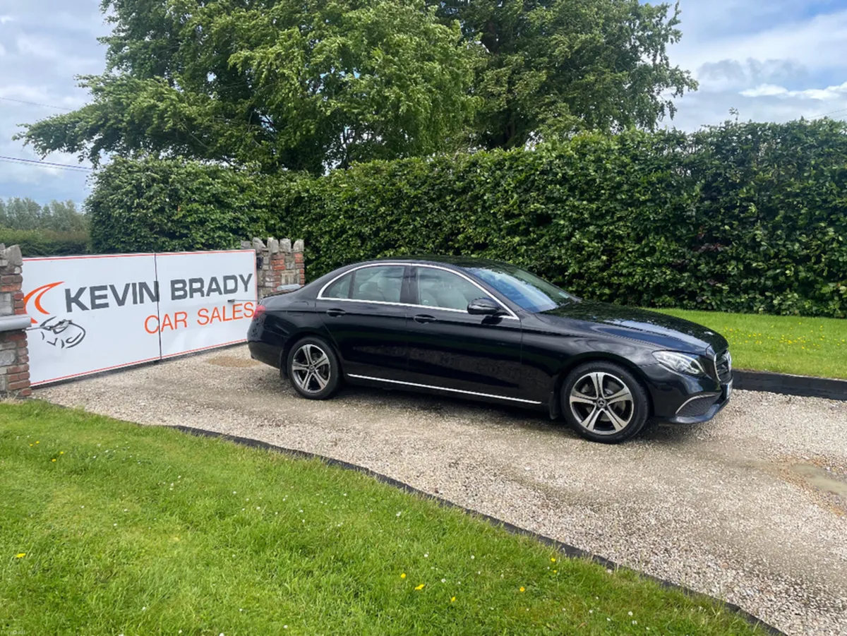 Mercedes-Benz E-Class E220 D SE 4DR AUTO - Image 1
