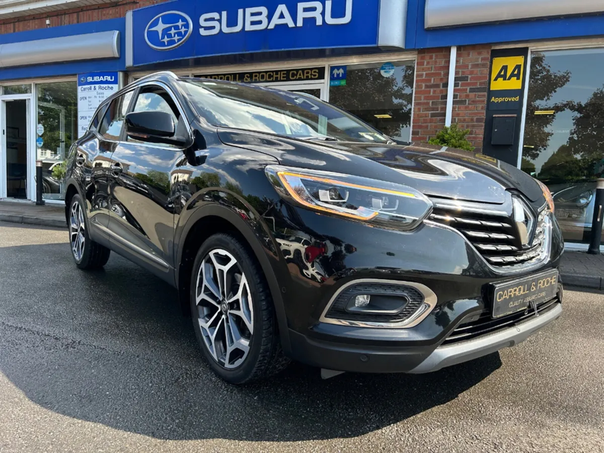 Renault Kadjar 1.5 DCI GT LINE in Black & Black Le - Image 3