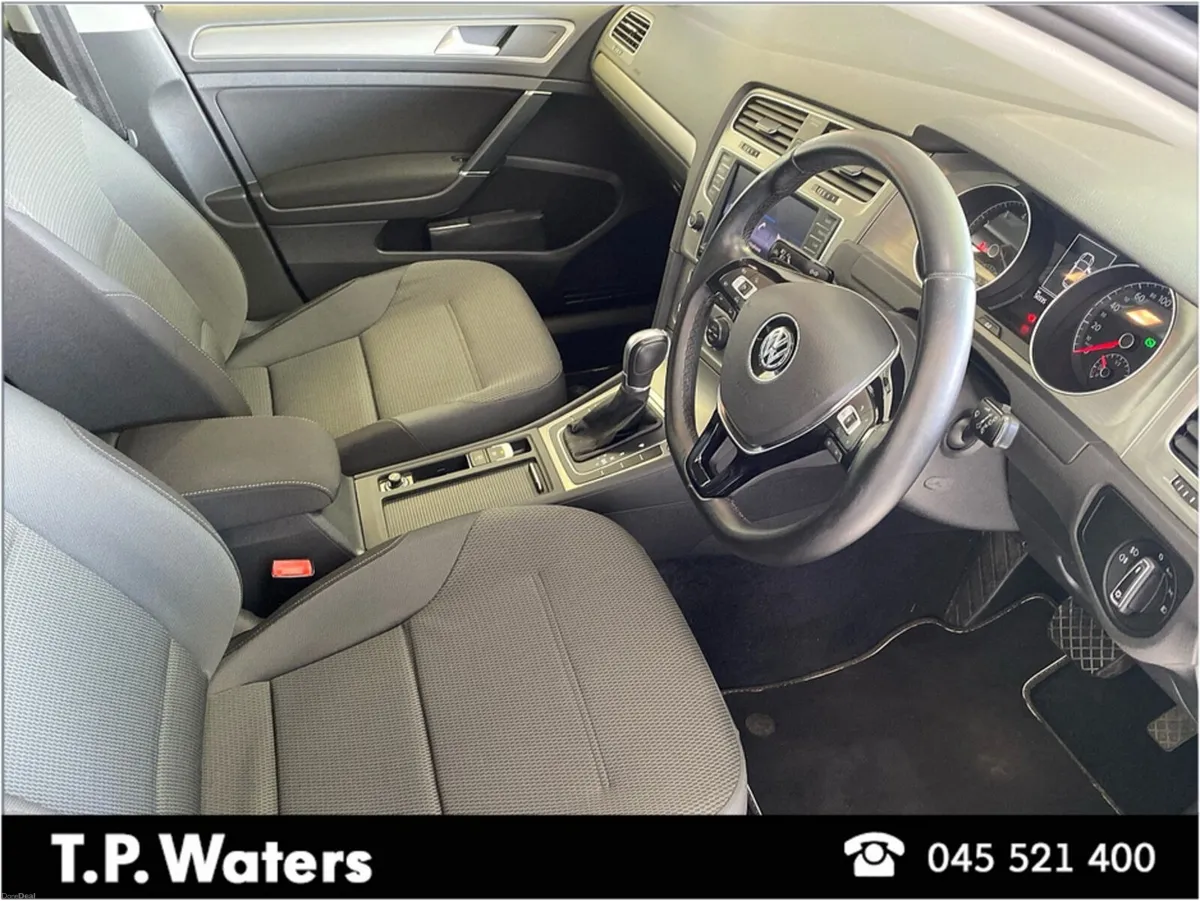Volkswagen Golf 1.2 TSI AUTOMATIC - REVERSING CAME - Image 6