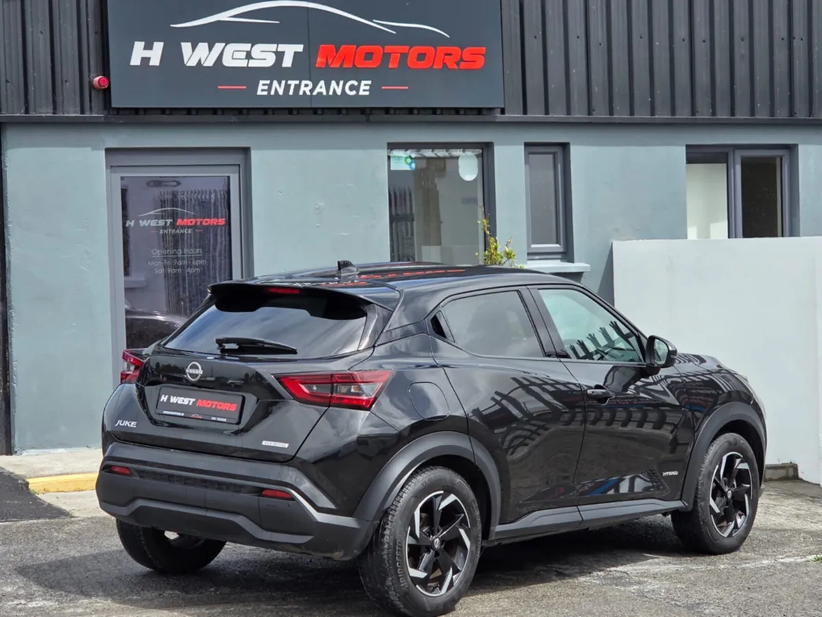 Nissan Juke 1.6 HYB SV PREMIUM MY23.7 - Image 3