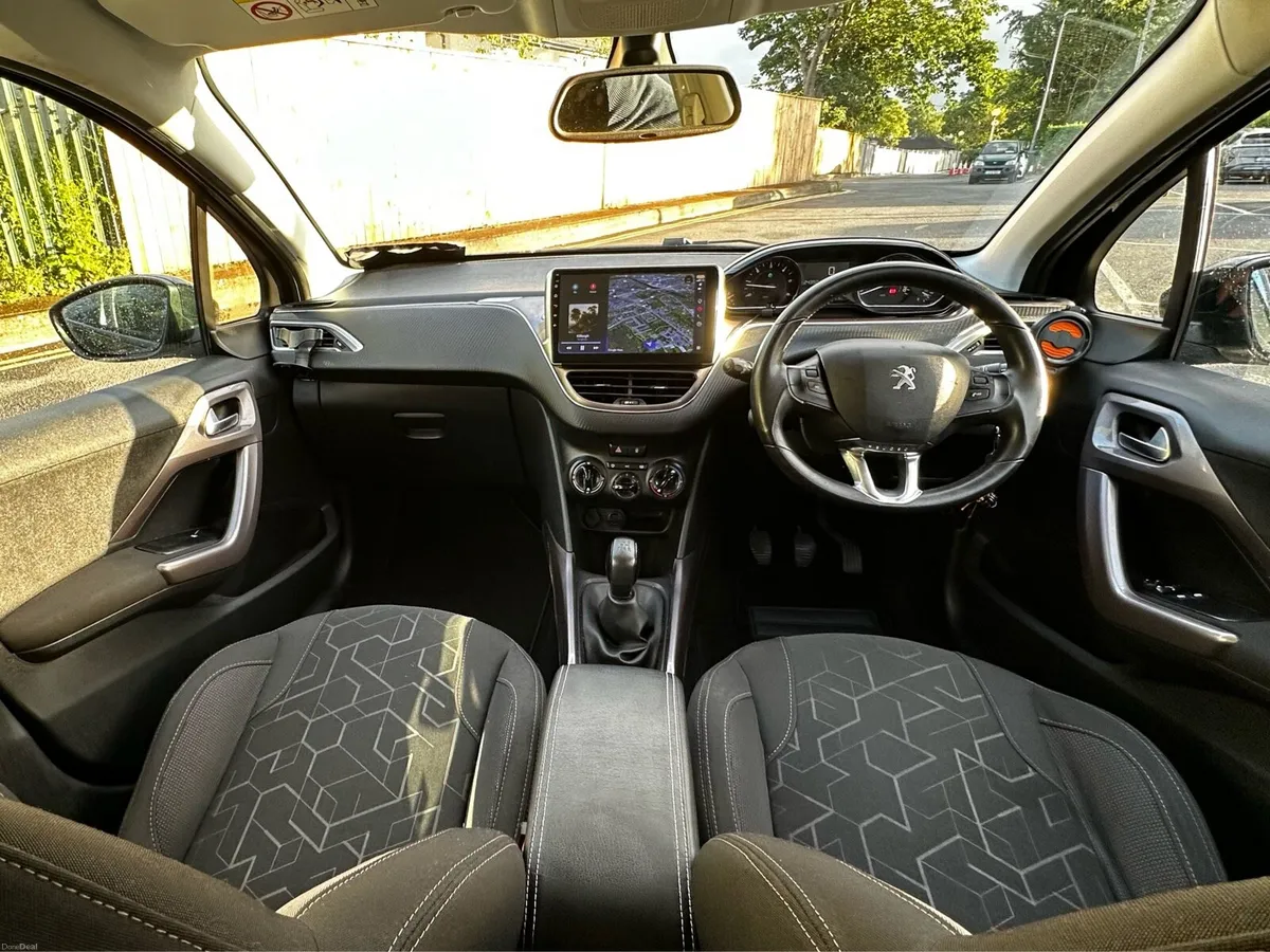 PEUGEOT 2008 NCT27 CARPLAY! - Image 4