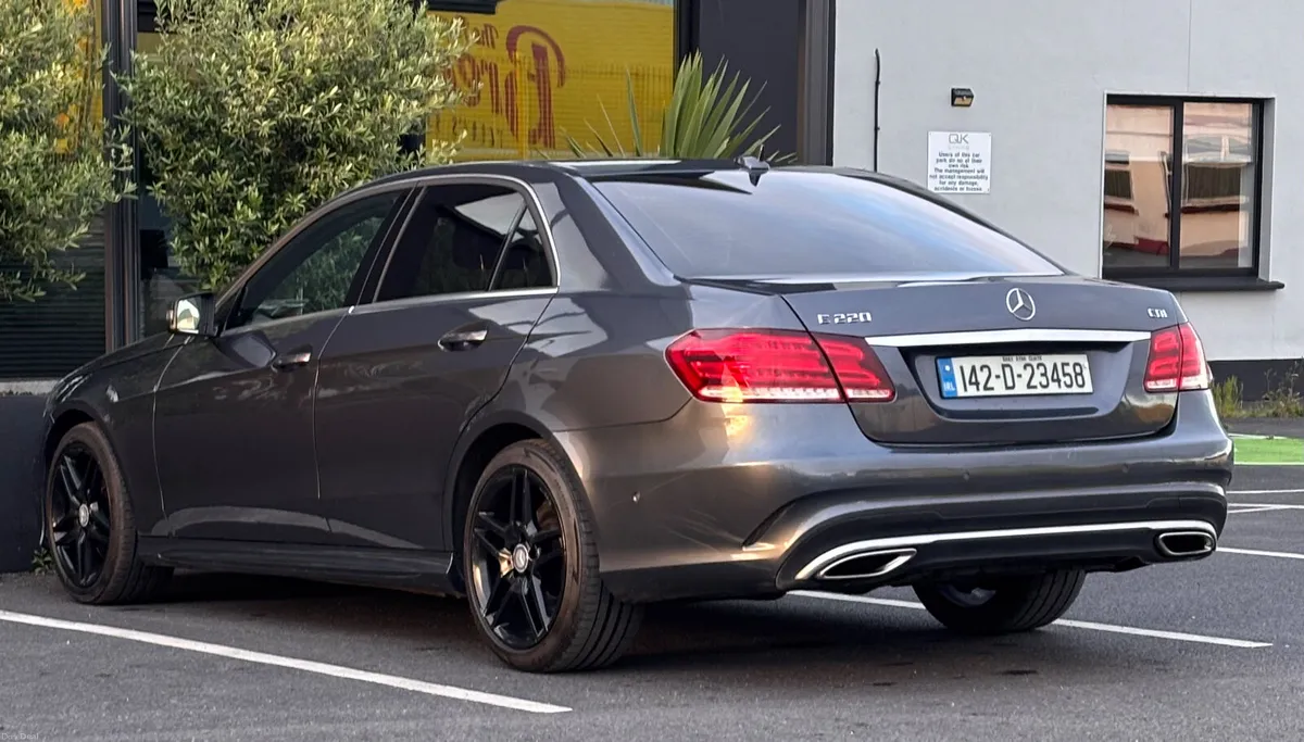 2014 Mercedes-Benz E-Class *HEATED SEATS*FRESH NCT - Image 6