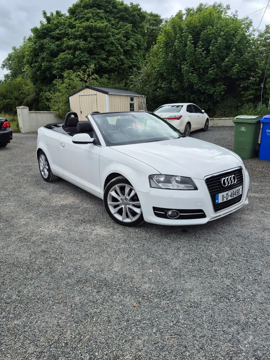 Audi A3 2011 convertible - Image 2