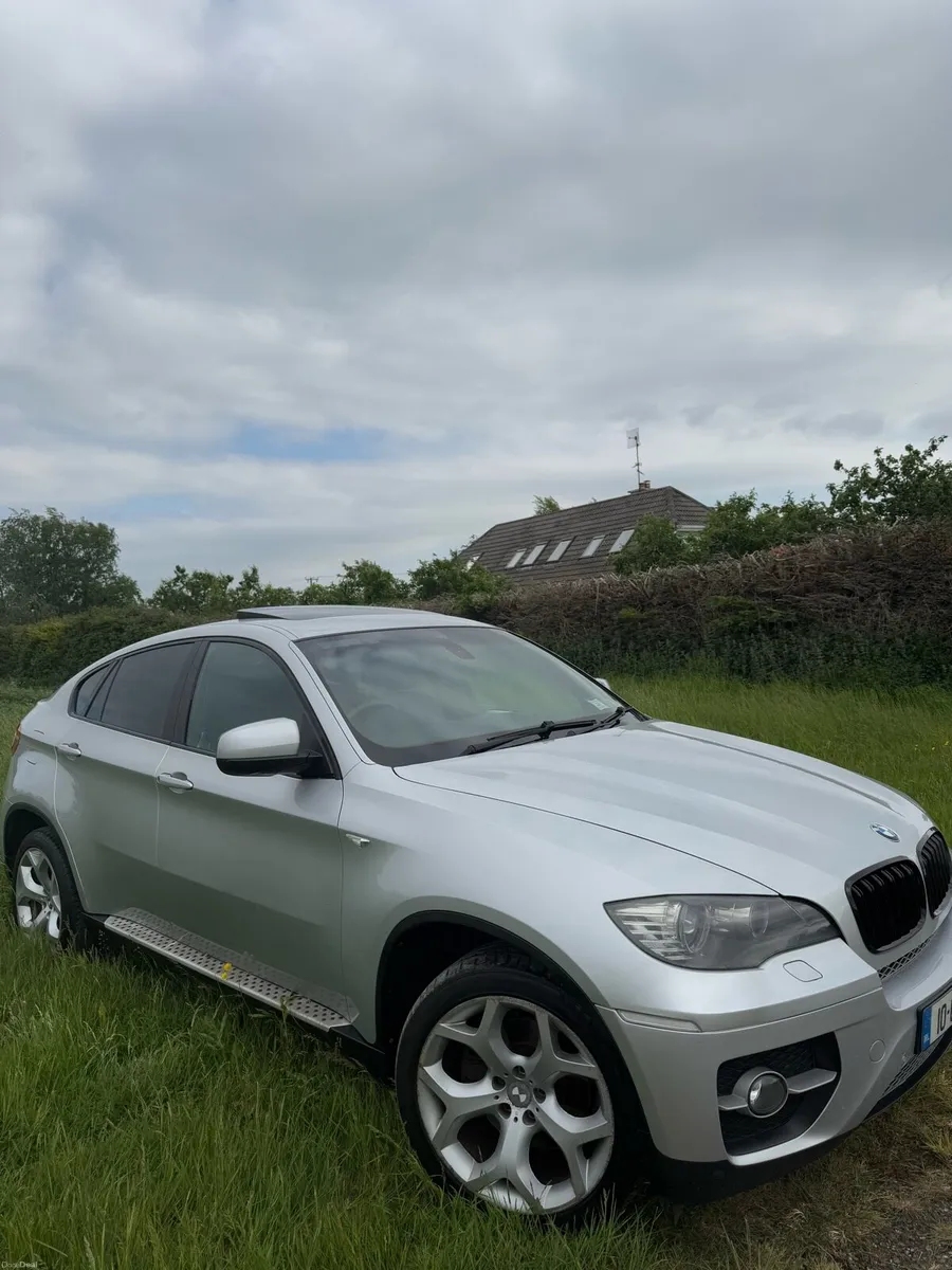 BMW X6 - Image 1