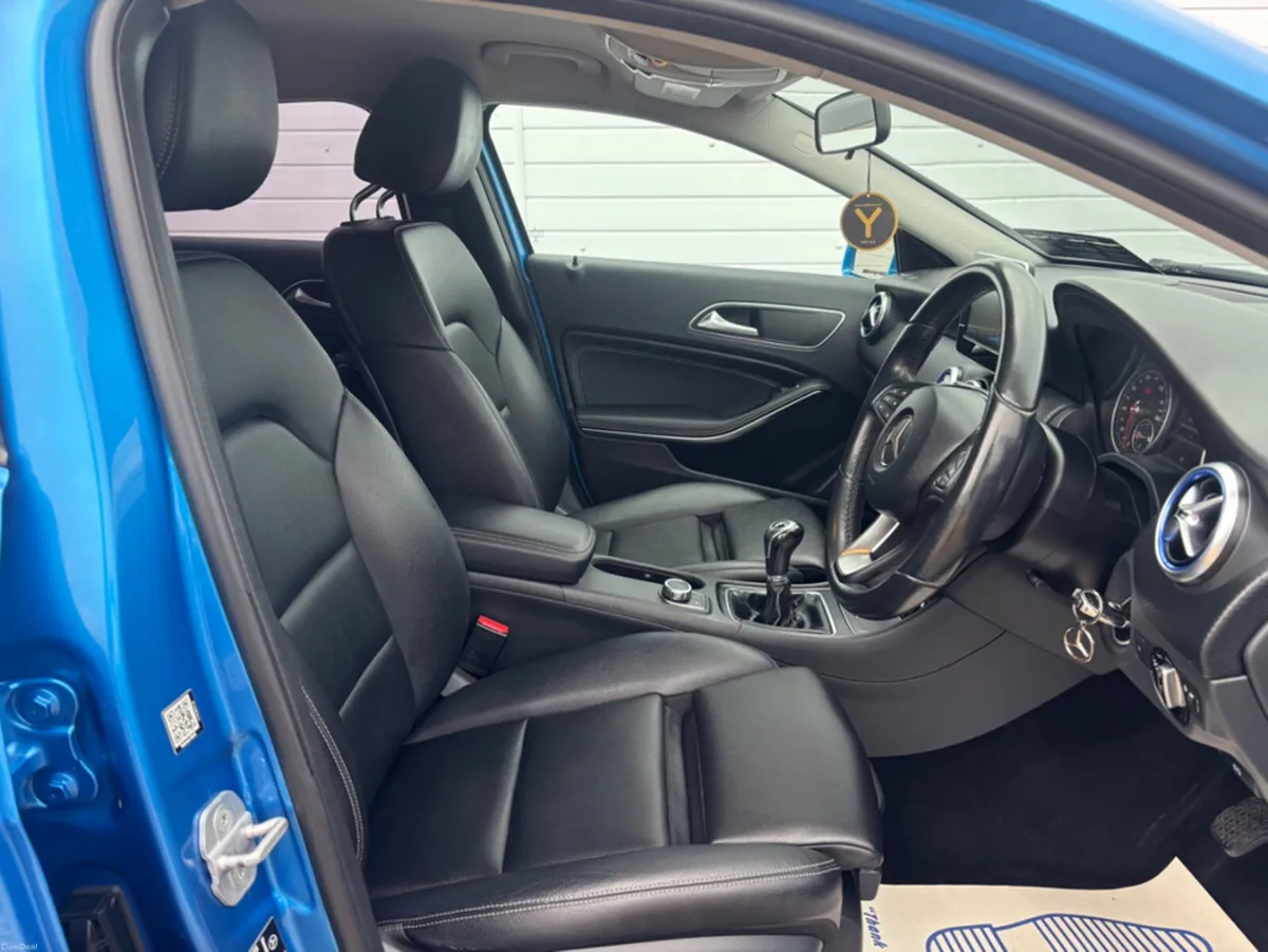Mercedes-Benz A-Class A180 D SE 5DR - Image 3