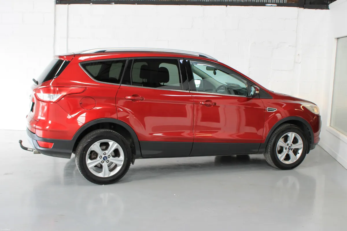 Ford Kuga 2015, Zetec 4 seater commercial - Image 5