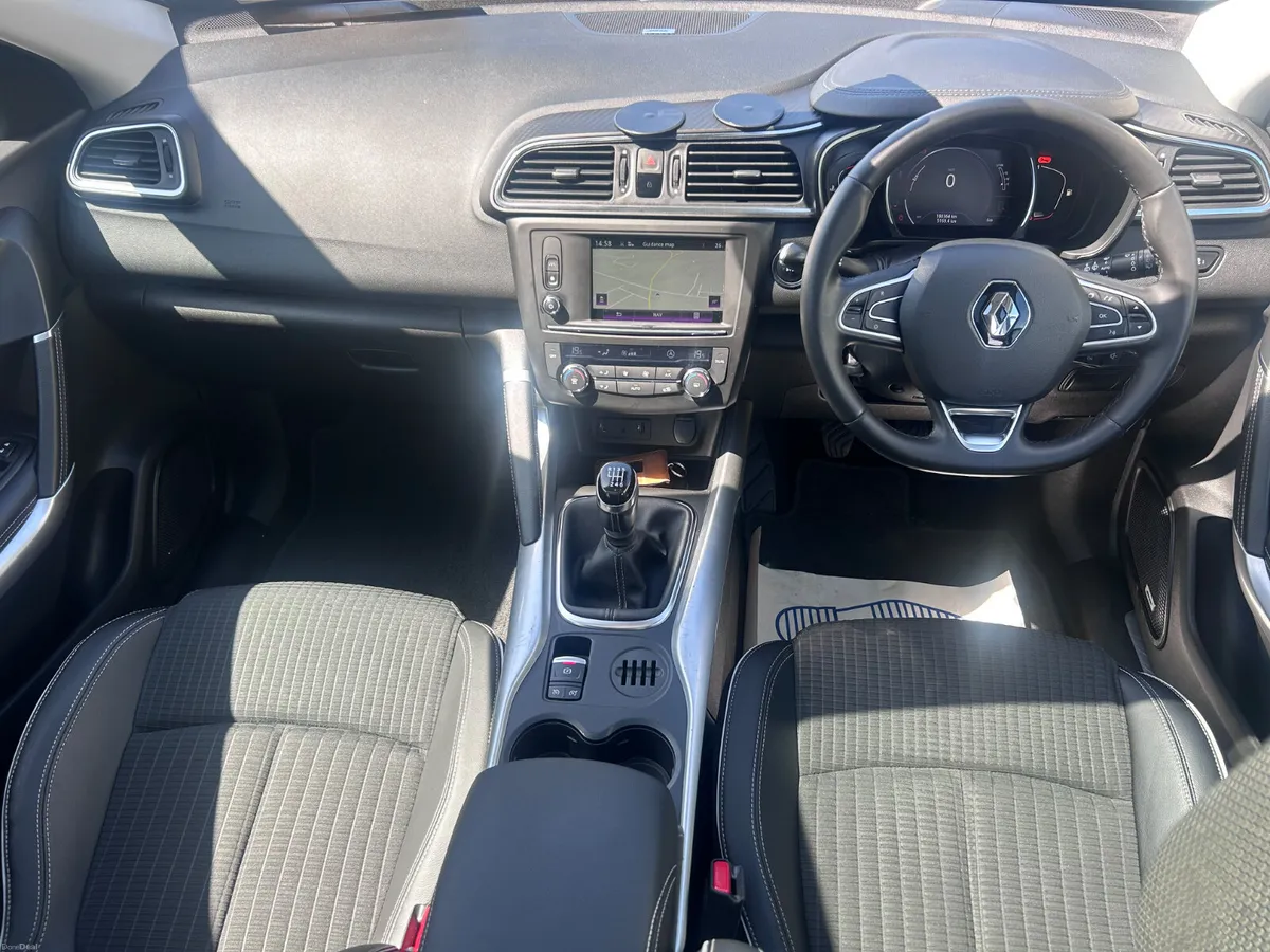 2017 RENAULT KADJAR 1.5DCI SIGNATURE NAV - Image 2