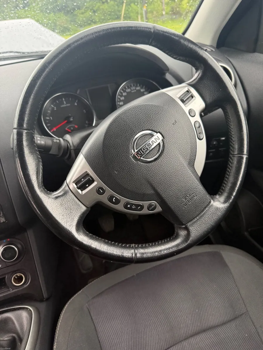 Nissan Qashqai+2 2013 - Image 2