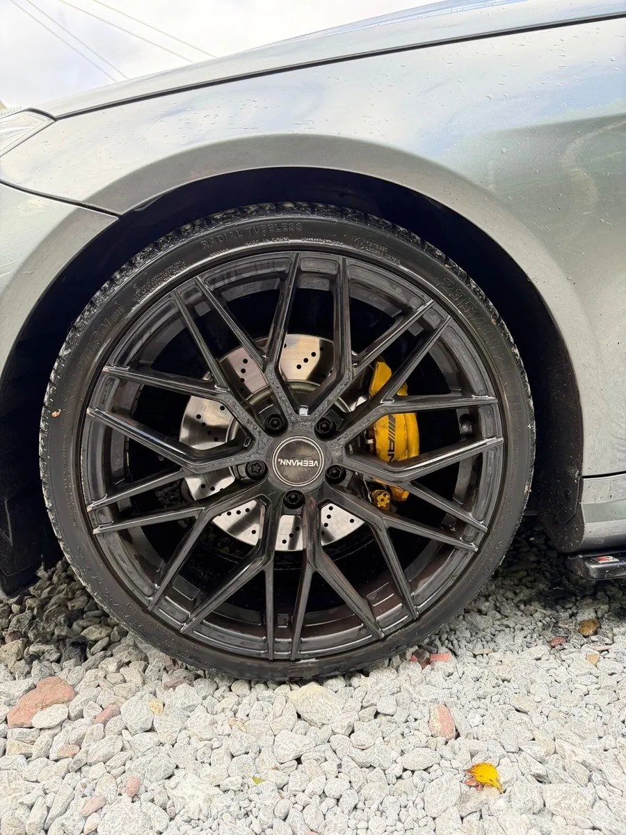 Mercedes E-Class AMG E220 Coupe C207 - Image 5