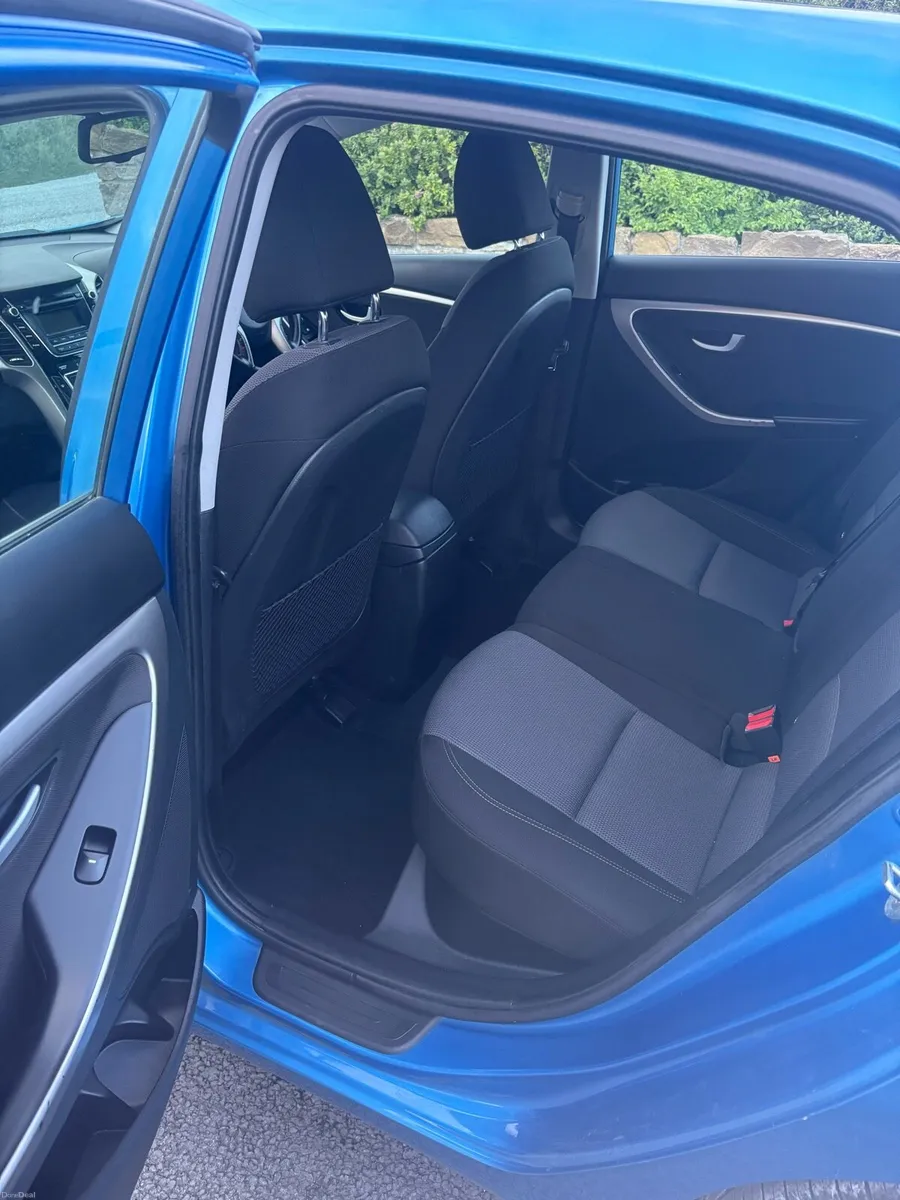 Hyundai i30 - Image 4