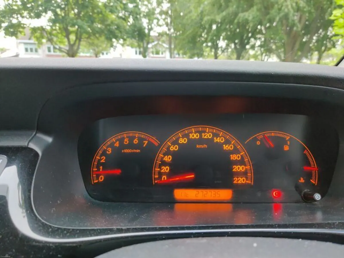2005 Honda Fr-v - Image 2