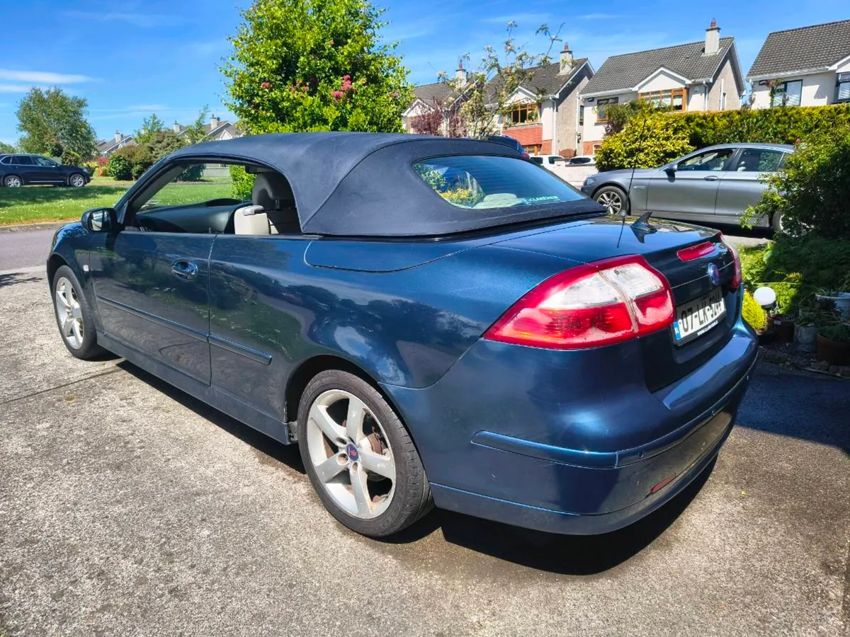 Saab 93 convertible - Image 3