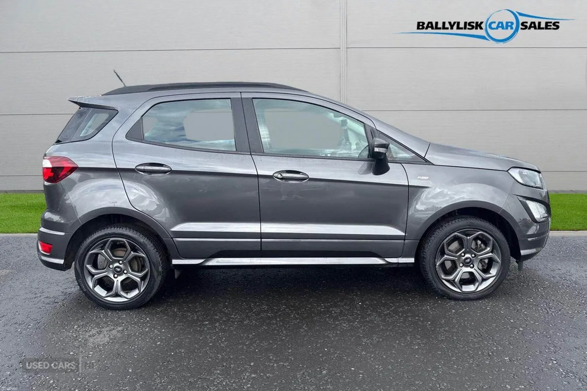 Ford EcoSport 1.0T 125PS ST-Line in Magnetic Grey - Image 3