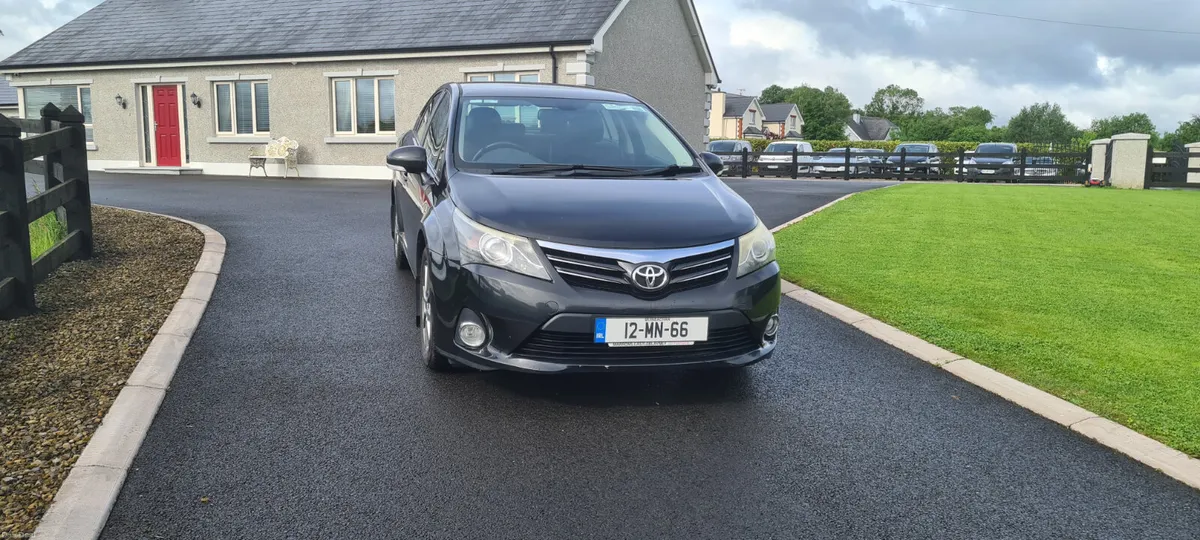 2012 TOYOTA AVENSIS 20D4D - Image 1