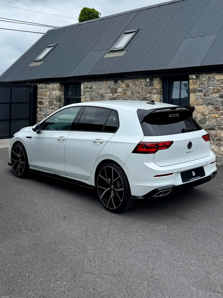 2022 VOLKSWAGEN GOLF R LINE 2.0 TDI AUTO - Image 4