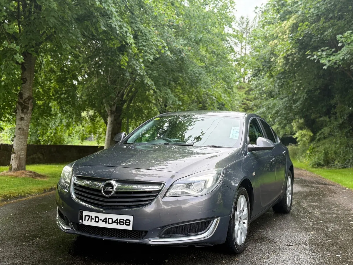 2017 Opel Insignia SC - Image 2