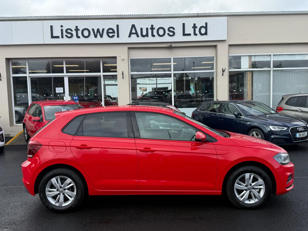201 VW POLO COMFORT LINE 1.0 PETROL AUTOMATIC - Image 1