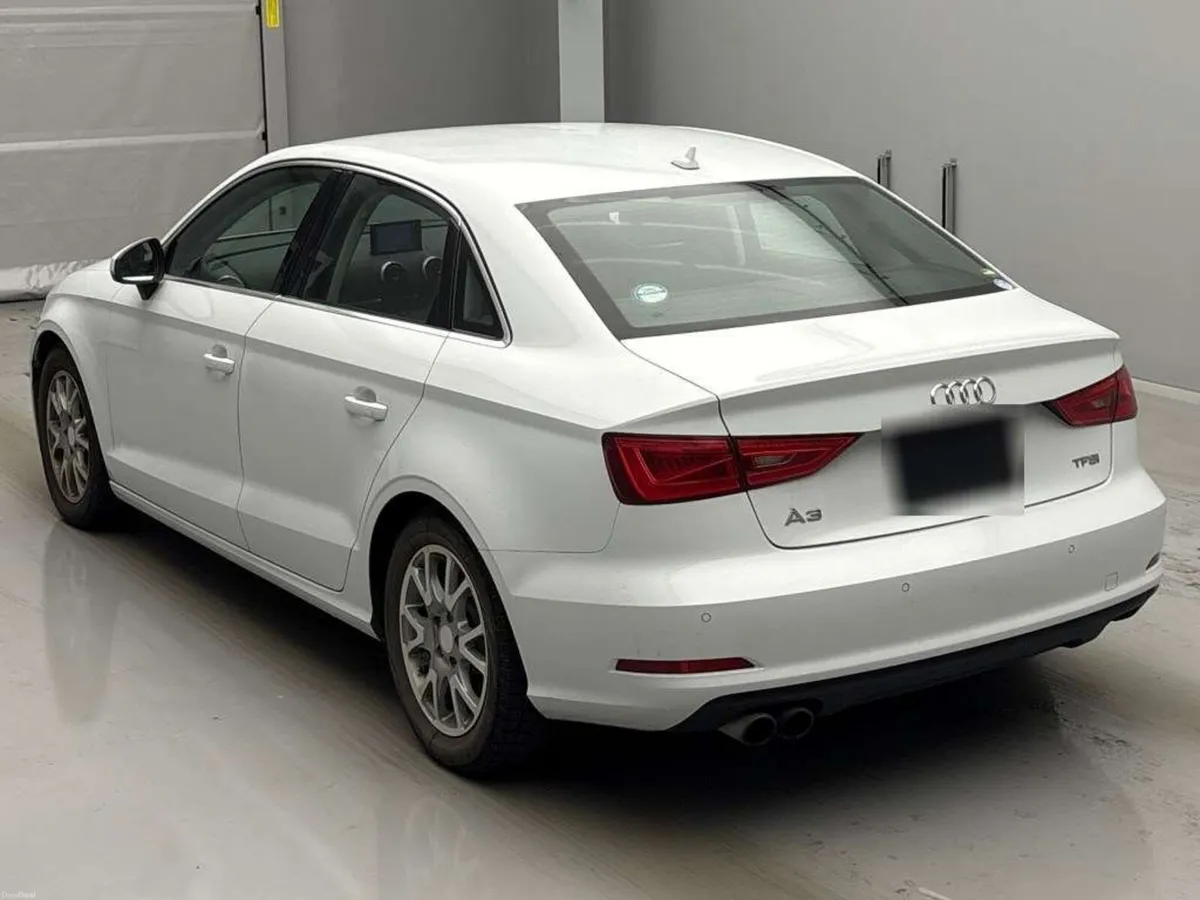 AUDI A3 SALOON 1.4 TFSI AUTO 2015 - Image 3
