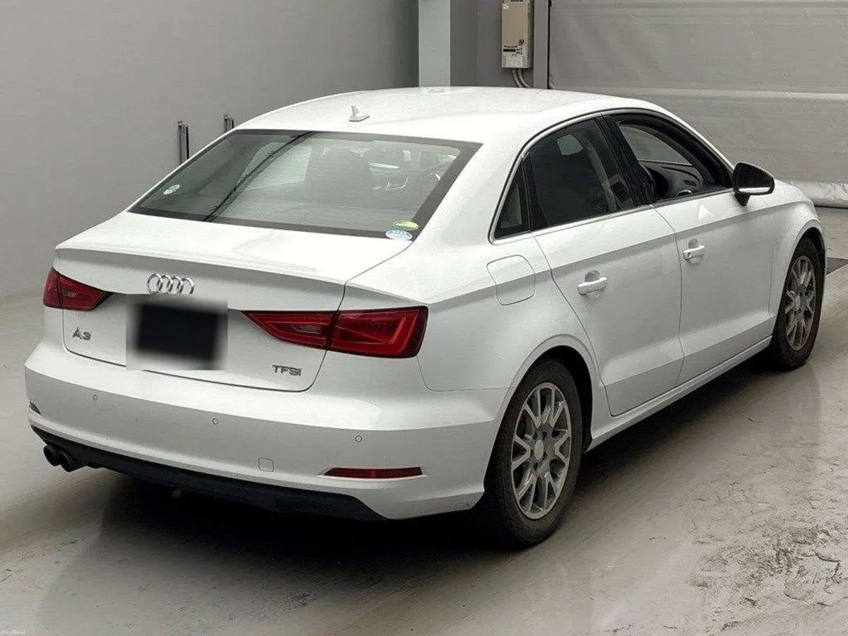 AUDI A3 SALOON 1.4 TFSI AUTO 2015 - Image 4