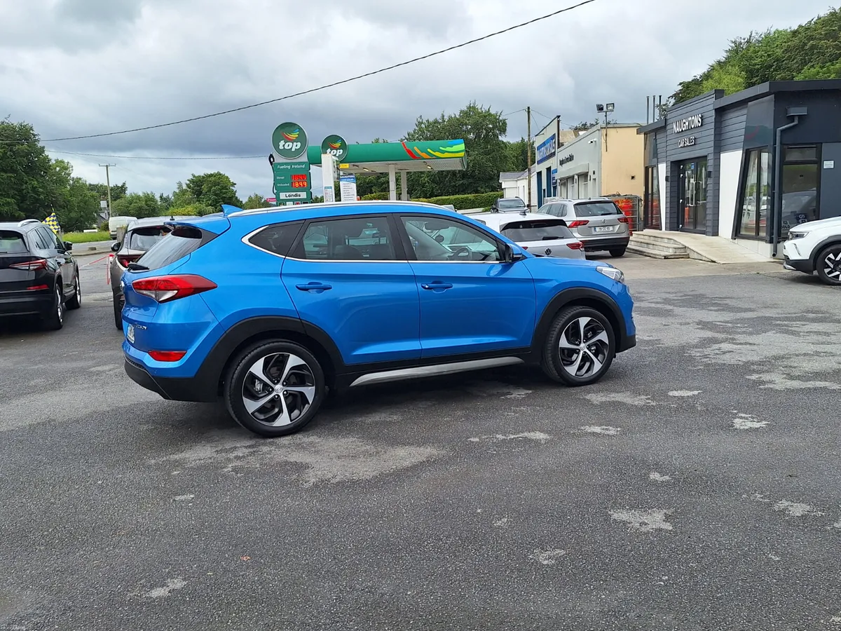 Hyundai Tucson 1.7 Executive Auto *Top Spec - Image 3