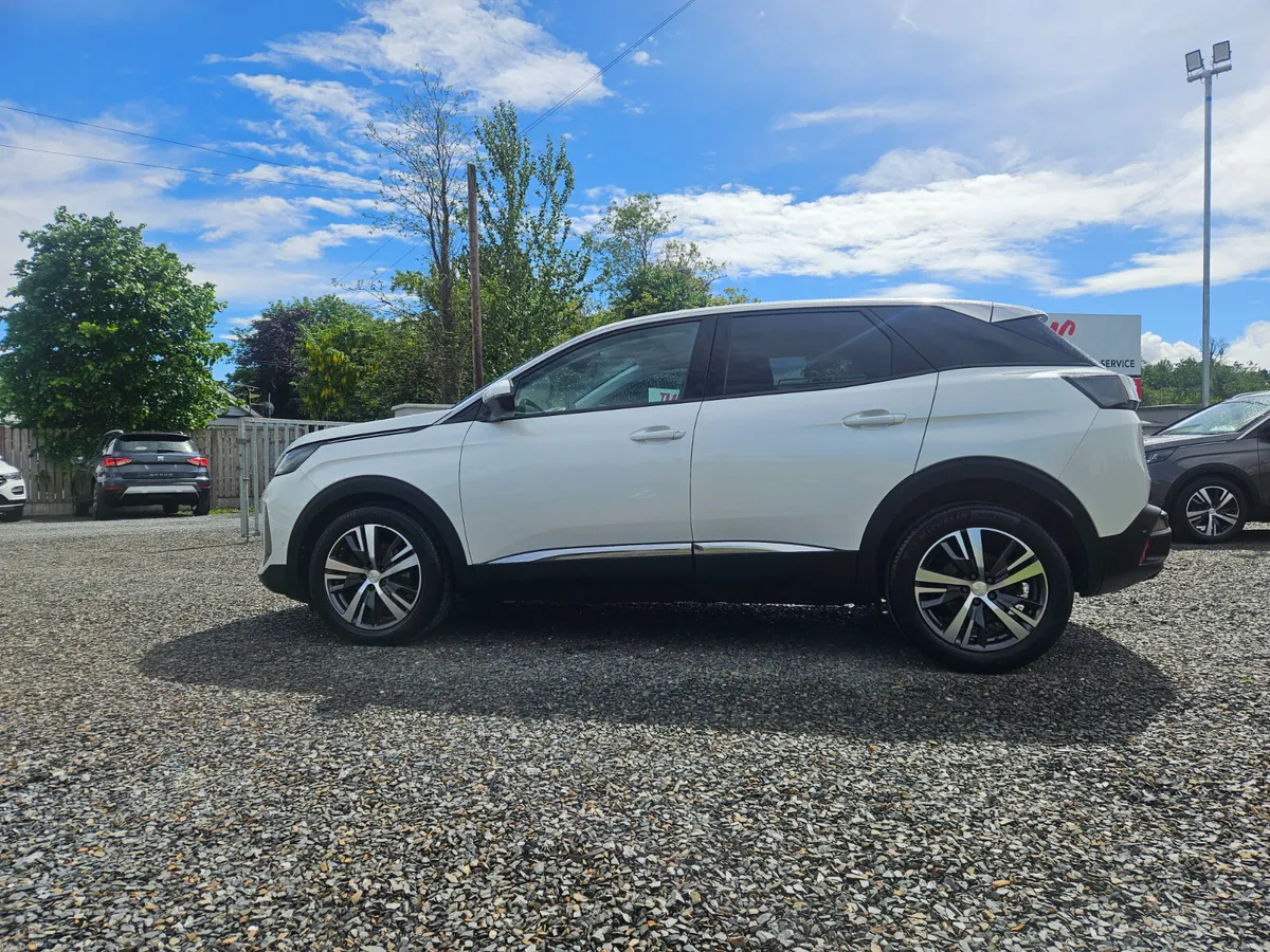 Peugeot 3008 2021 - Image 3
