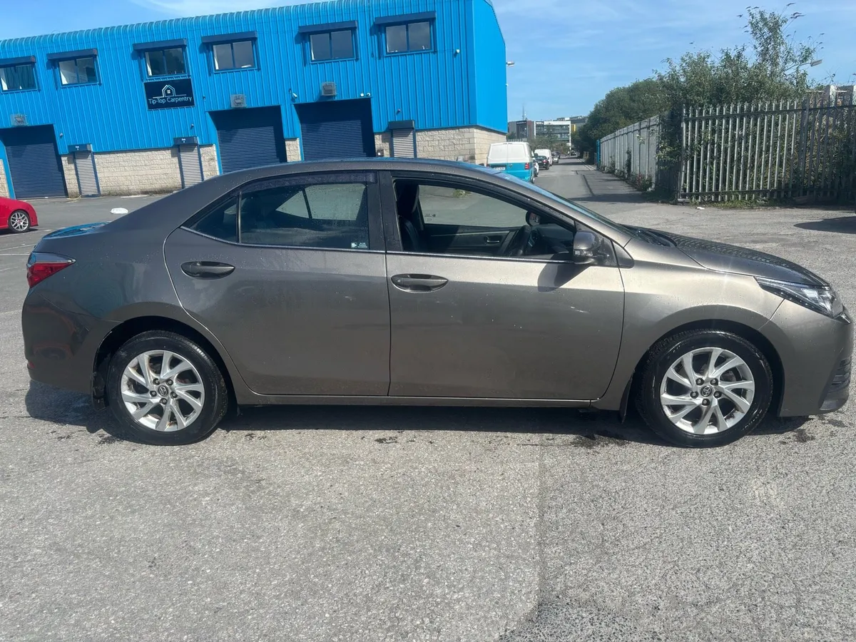 Toyota Corolla 1.4 D-4D Luna - Image 6