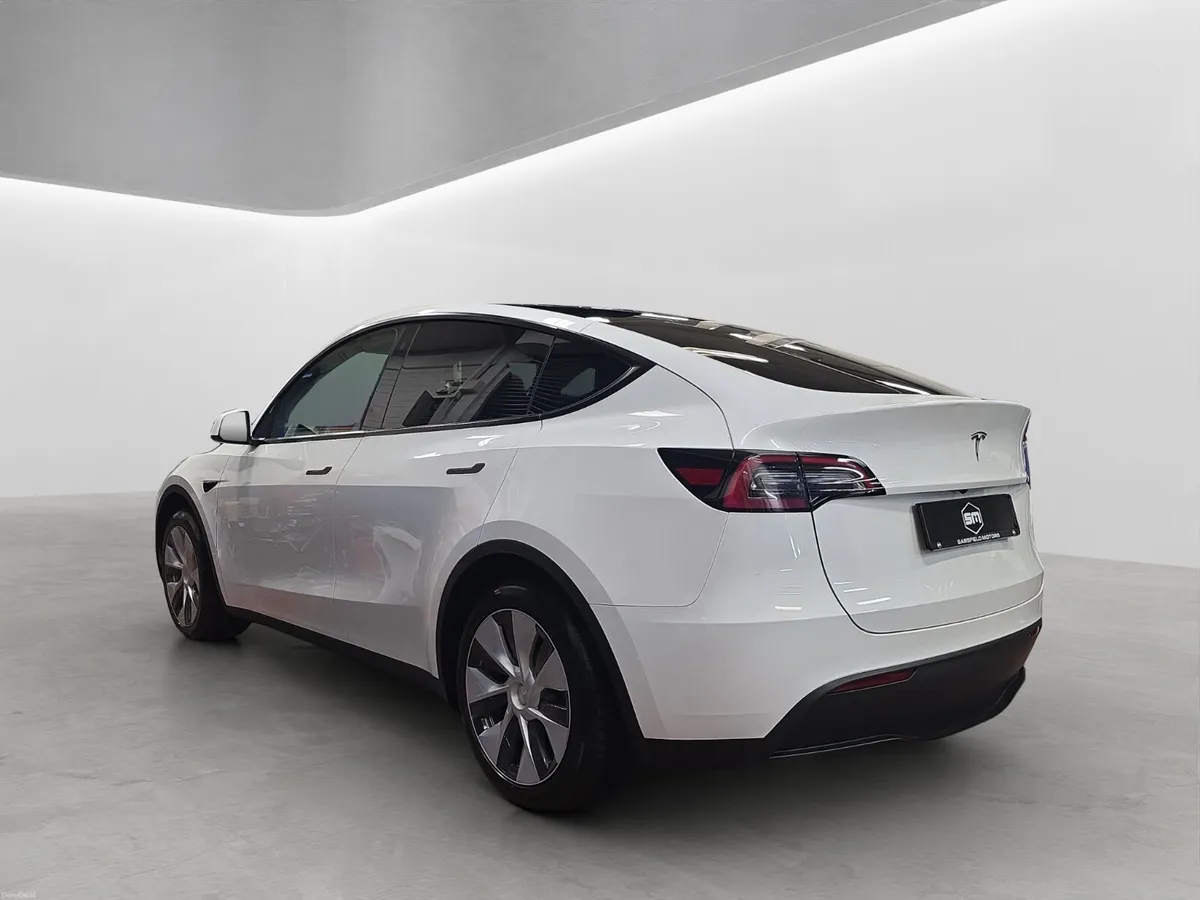 2023 TESLA MODEL Y RWD,ONLY 18K MILES. - Image 4