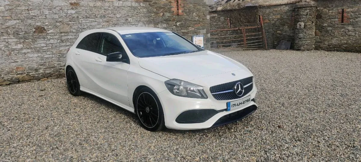 2017 Mercedes Benz A Class A200d - Image 2