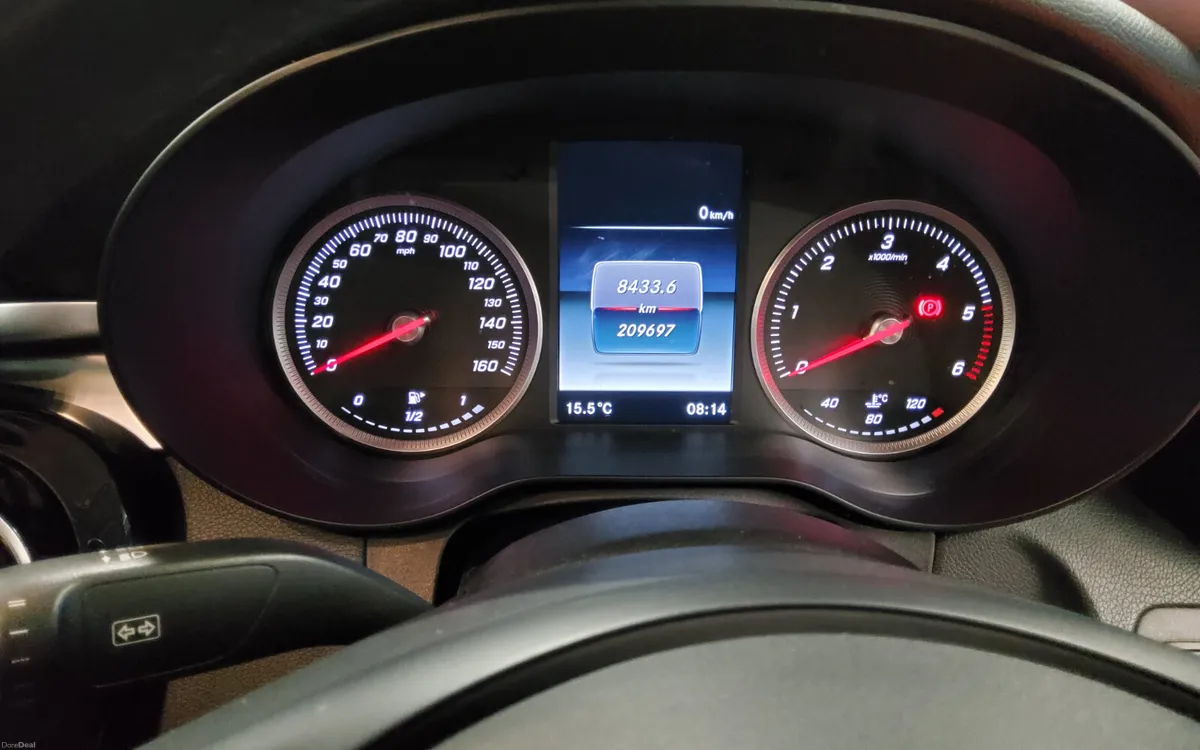 Mercedes-Benz C-Class 2016 - Image 3