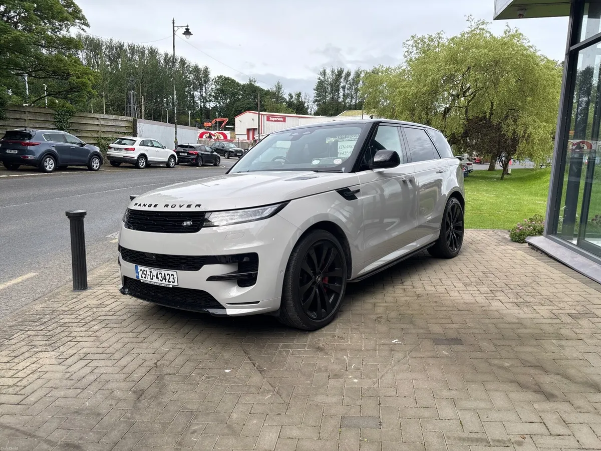 Land Rover Range Rover Sport 2025 - Image 1