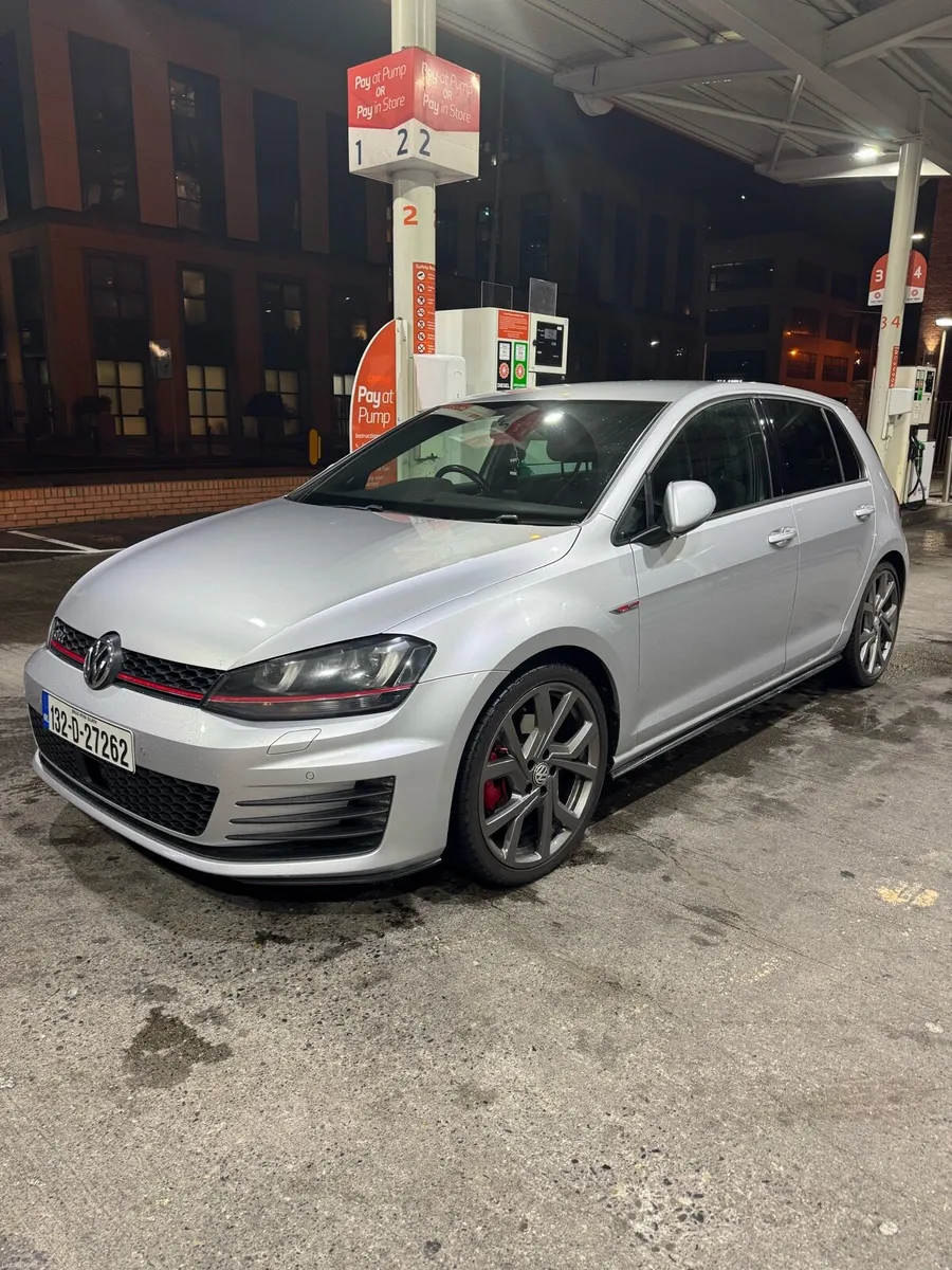 Volkswagen Golf GTI - Image 1