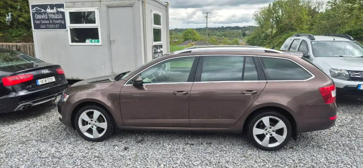 Skoda estate - Image 3