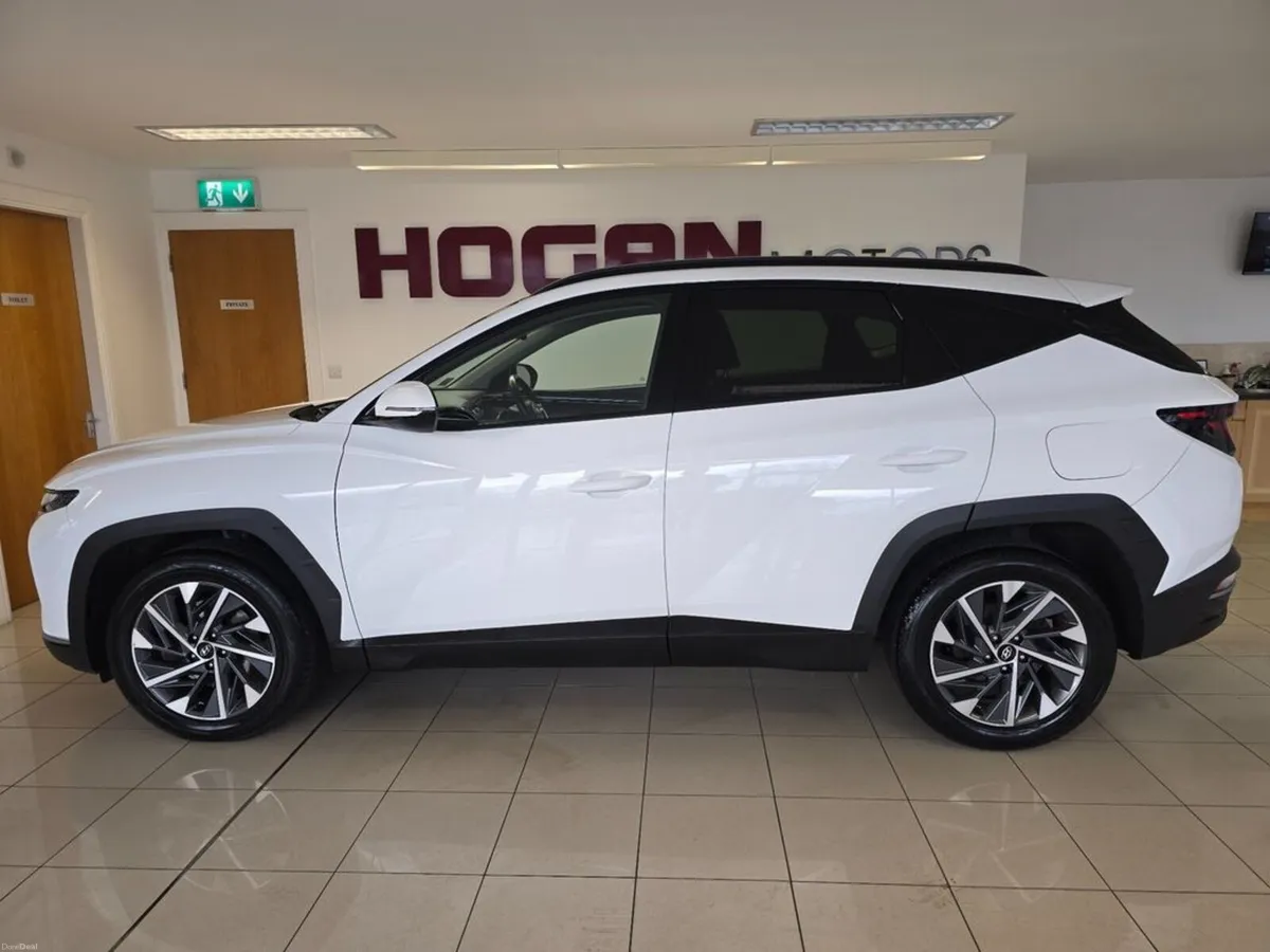 Hyundai Tucson Executive Diesel - Image 4