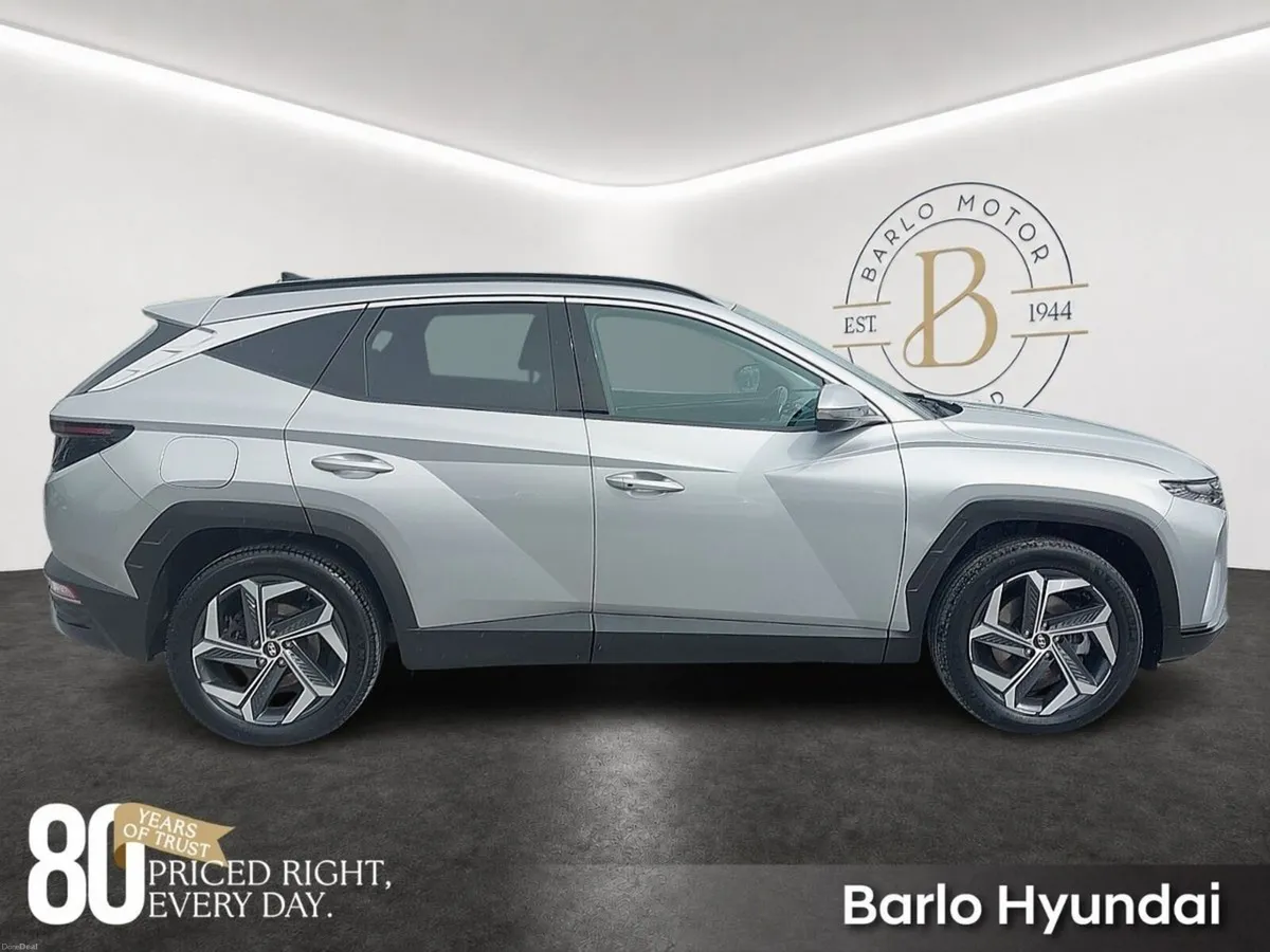 Hyundai Tucson Executive Plus 1.6i PHEV Auto 4WD - Image 4