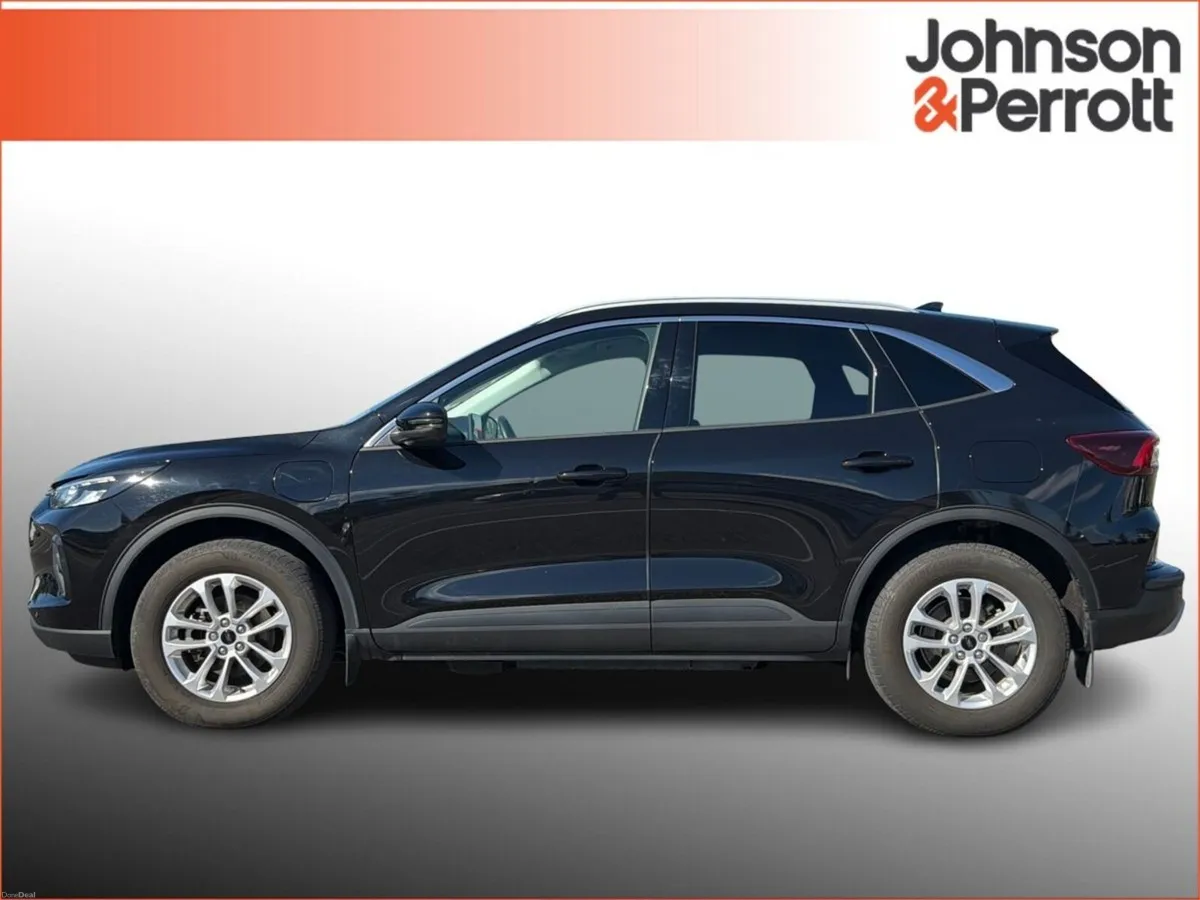 Ford Kuga Titanium PHEV I TINY MILEAGE!!! - Image 6