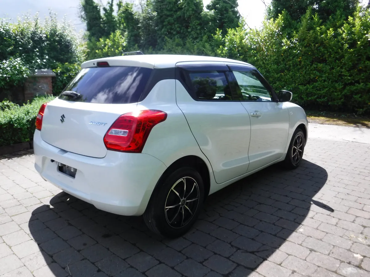 SUZUKI SWIFT 1.2 AUTO LOW MILEAGE - Image 3