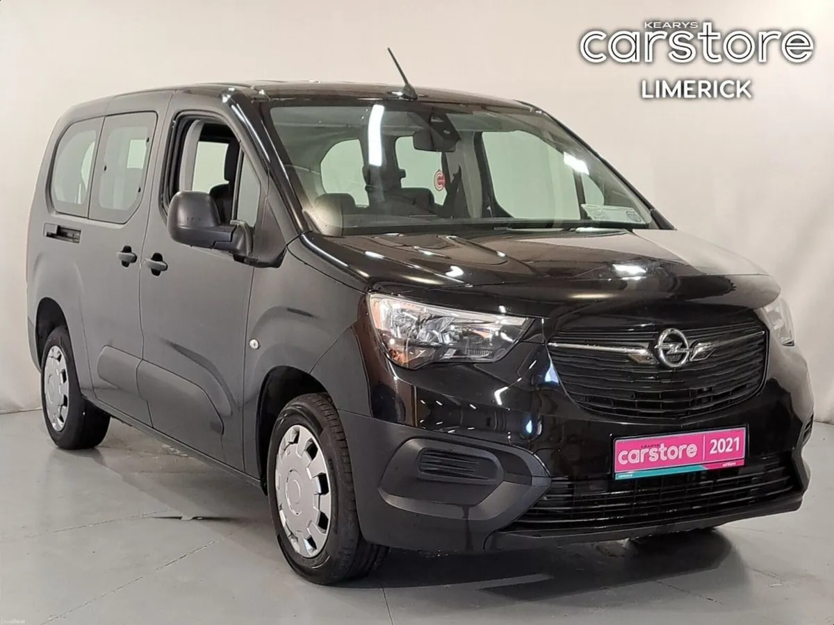 Opel Combo 1.5 Turbo D 100PS Energy XL 7 Seater - Image 3