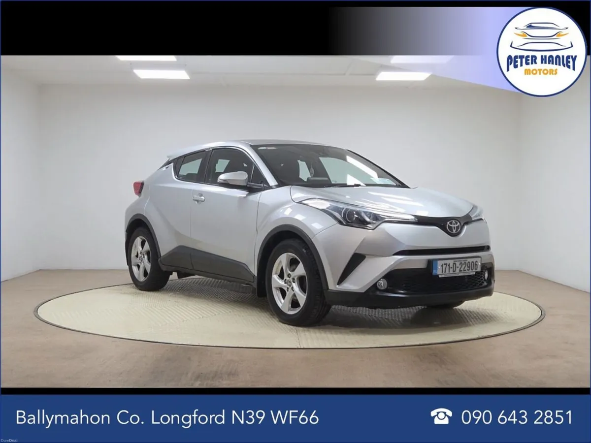 Toyota C-HR 1.2 TURBO PETROL LUNA - Image 1