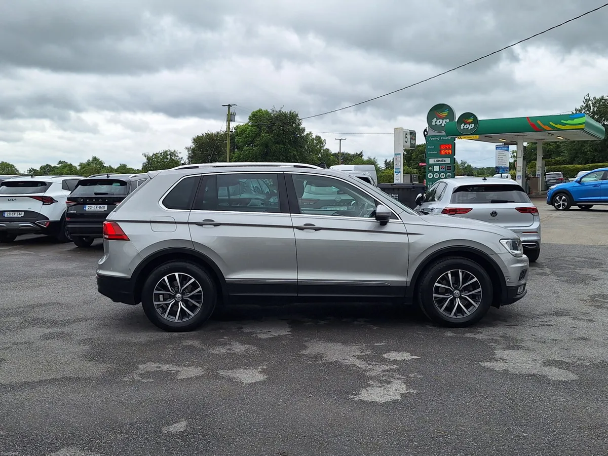 Volkswagen Tiguan 2.0 Tdi High Spec/Sunroof/Camera - Image 2