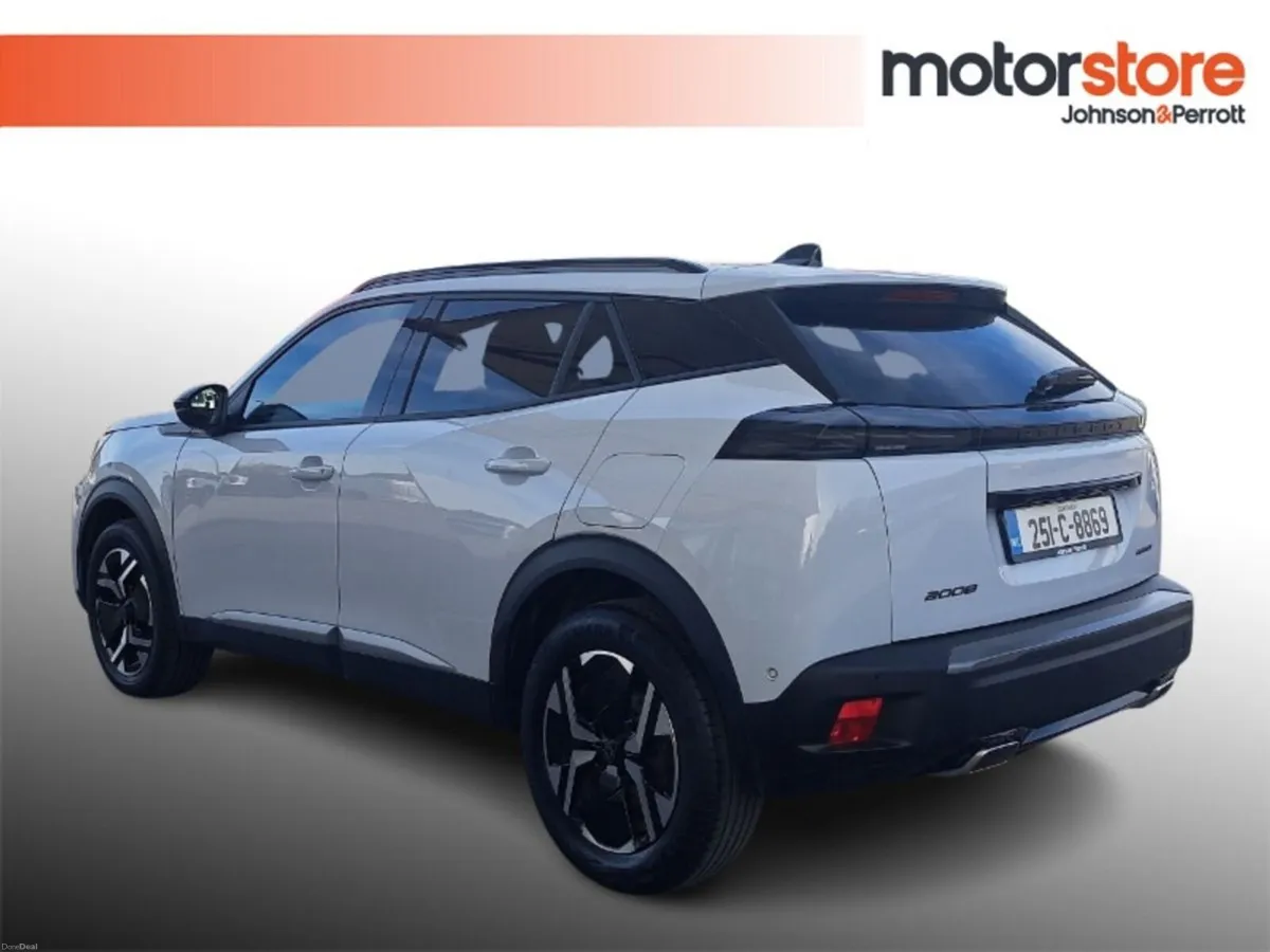 Peugeot 2008 HYBRID Automatic 145BHP Allure - Image 3