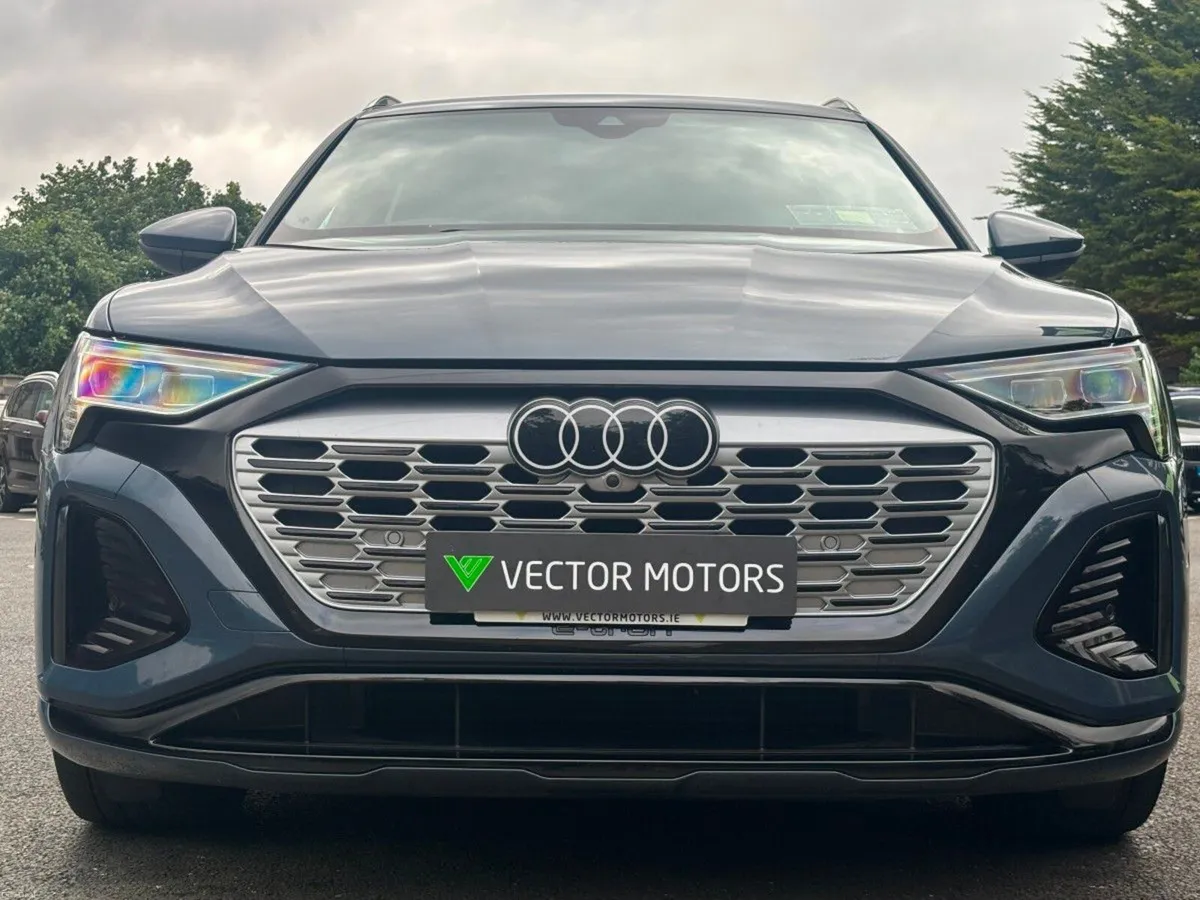 Audi Q8 e-tron 55 S-LINE QUATTRO 21" WHEELS - Image 3