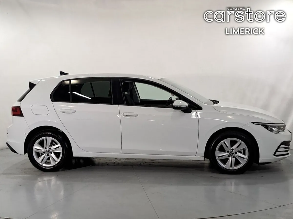 Volkswagen Golf eTSI Hybrid - Image 2