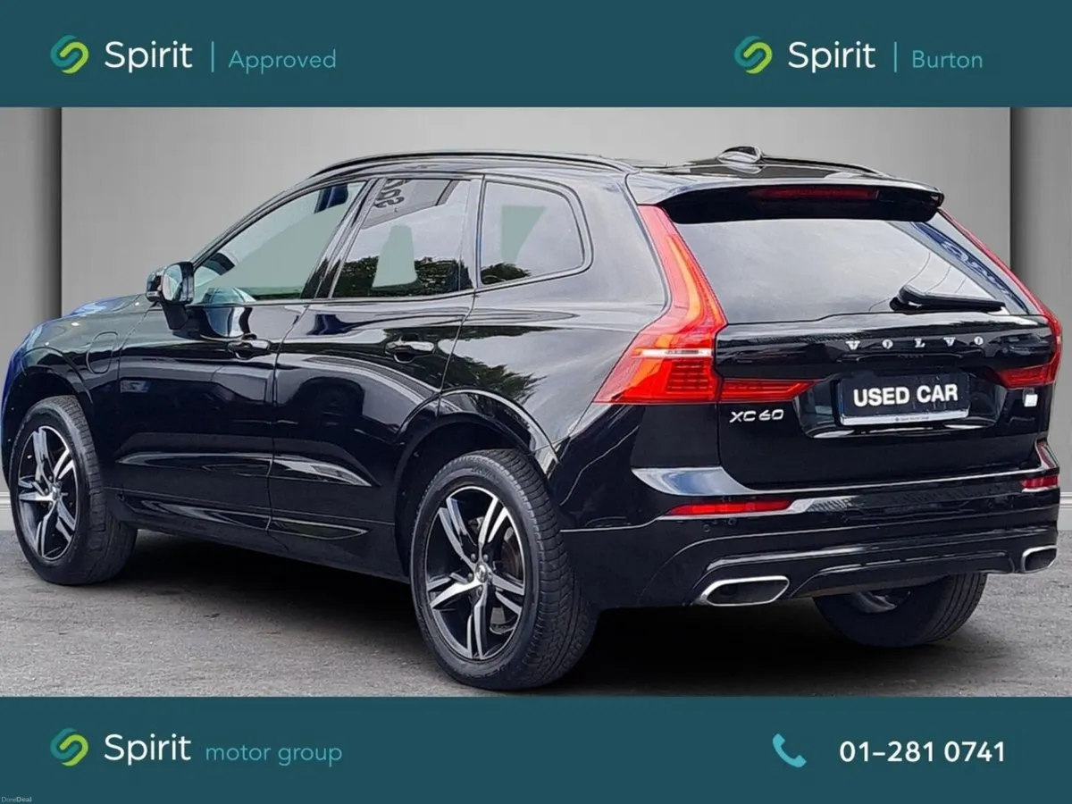 Volvo XC60 R-Design AWD T6 HYBRID - Image 2