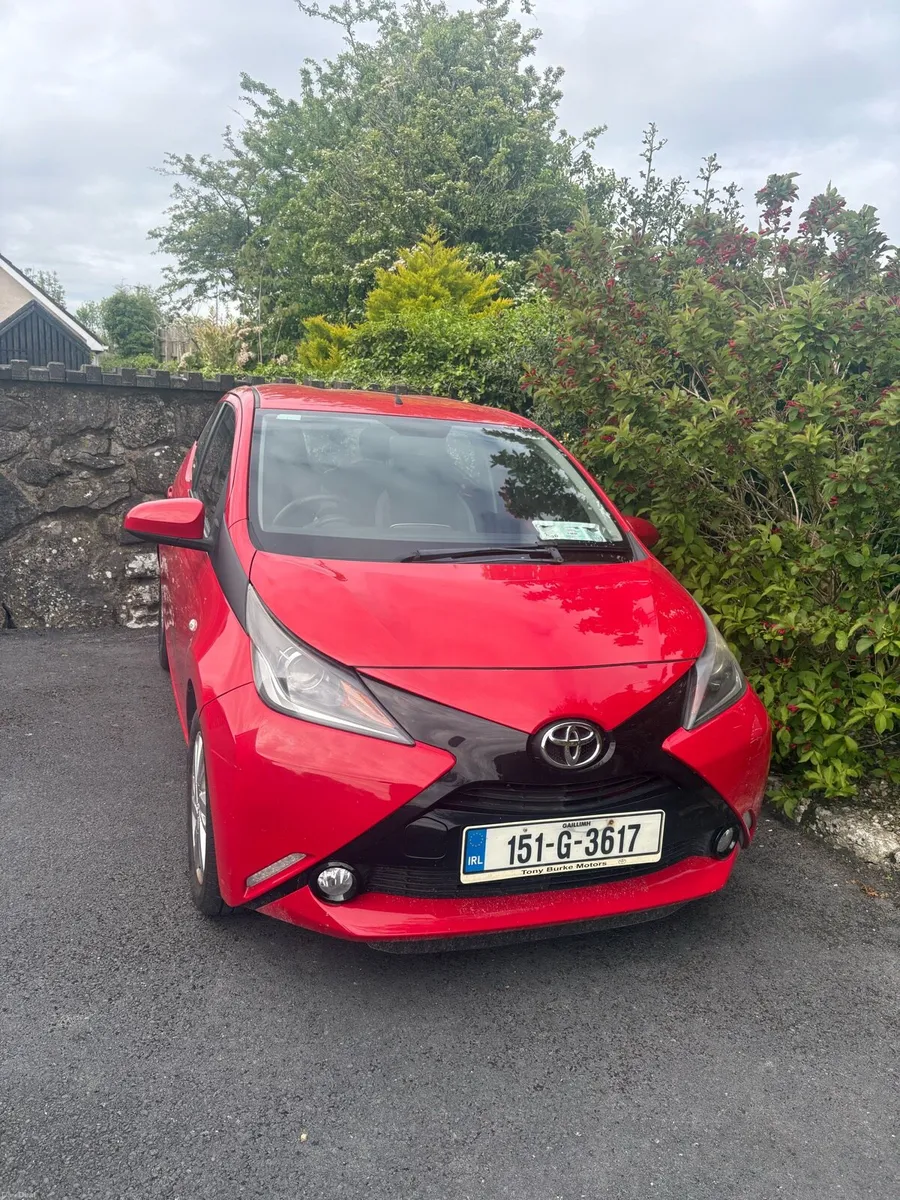 151 Toyota Aygo - Image 2