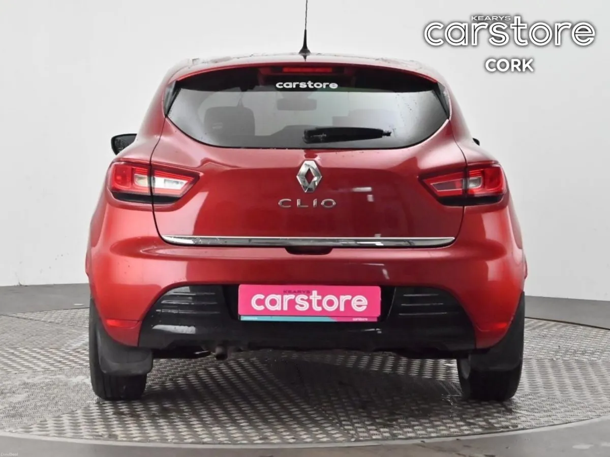 Renault Clio 0.9 - Image 4